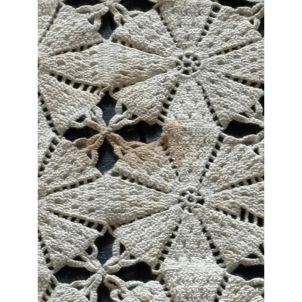 Vintage Handmade Crochet Lace Bedspread Boho Floral Starburst Fringe Cream 85x78